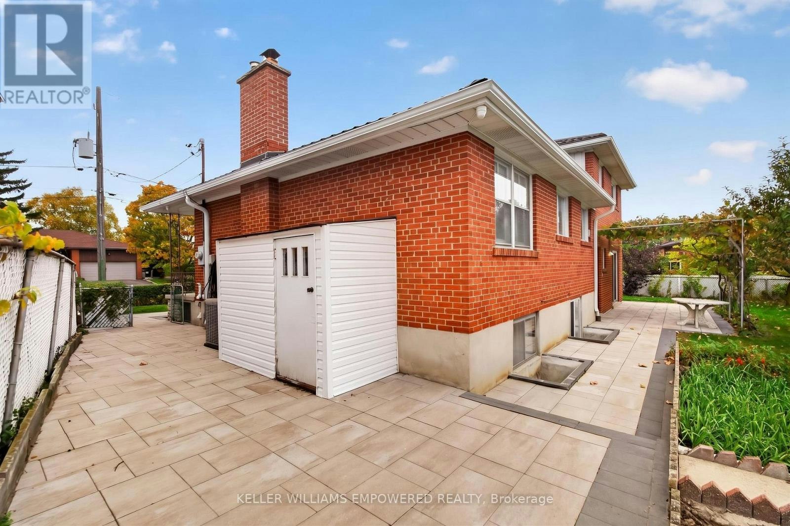 MAIN-6 Archway Crescent, Toronto, ON, M9M 1V6 - 31