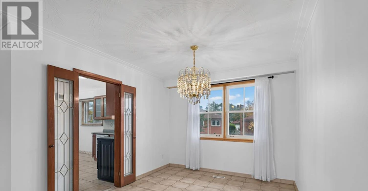 MAIN-6 Archway Crescent, Toronto, ON, M9M 1V6 - 9