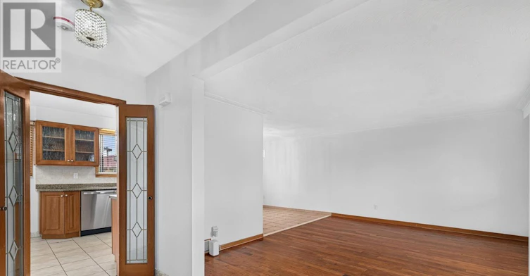 MAIN-6 Archway Crescent, Toronto, ON, M9M 1V6 - 5