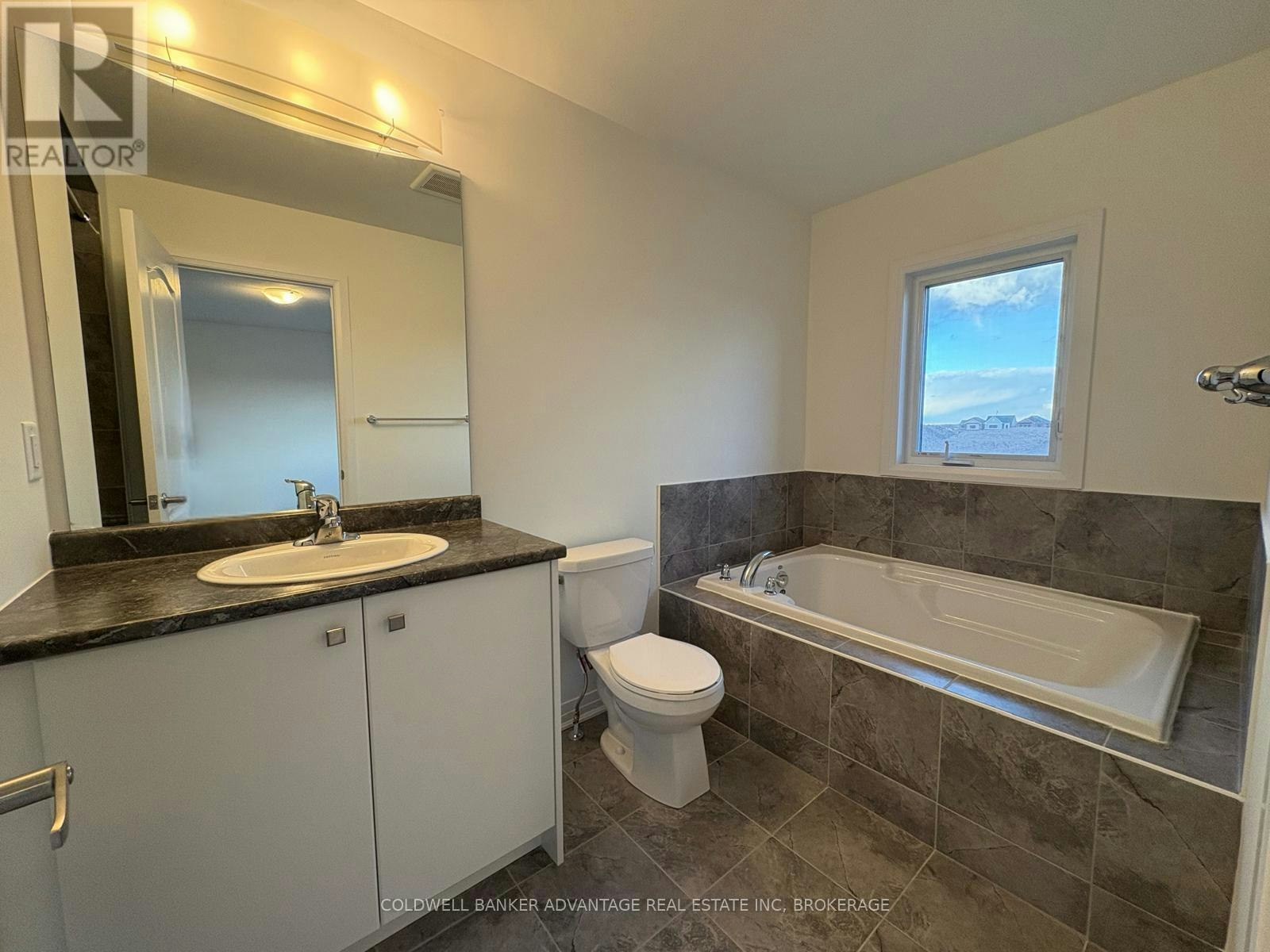 216 Port Crescent, Welland, ON, L3B 0N2 - 14