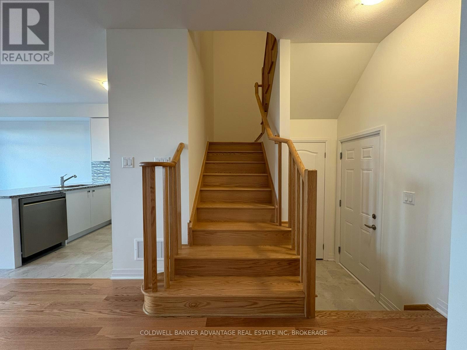 216 Port Crescent, Welland, ON, L3B 0N2 - 10