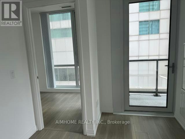 1212-8 Widmer Street, Toronto, ON, M5V 0W6 - 6