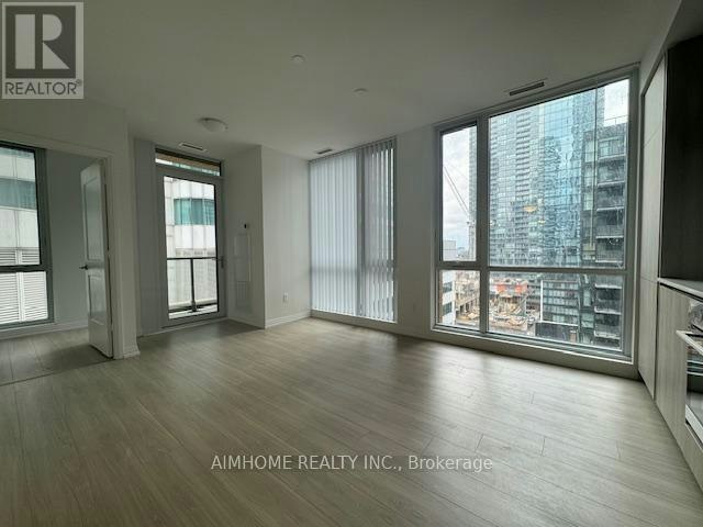 1212-8 Widmer Street, Toronto, ON, M5V 0W6 - 5