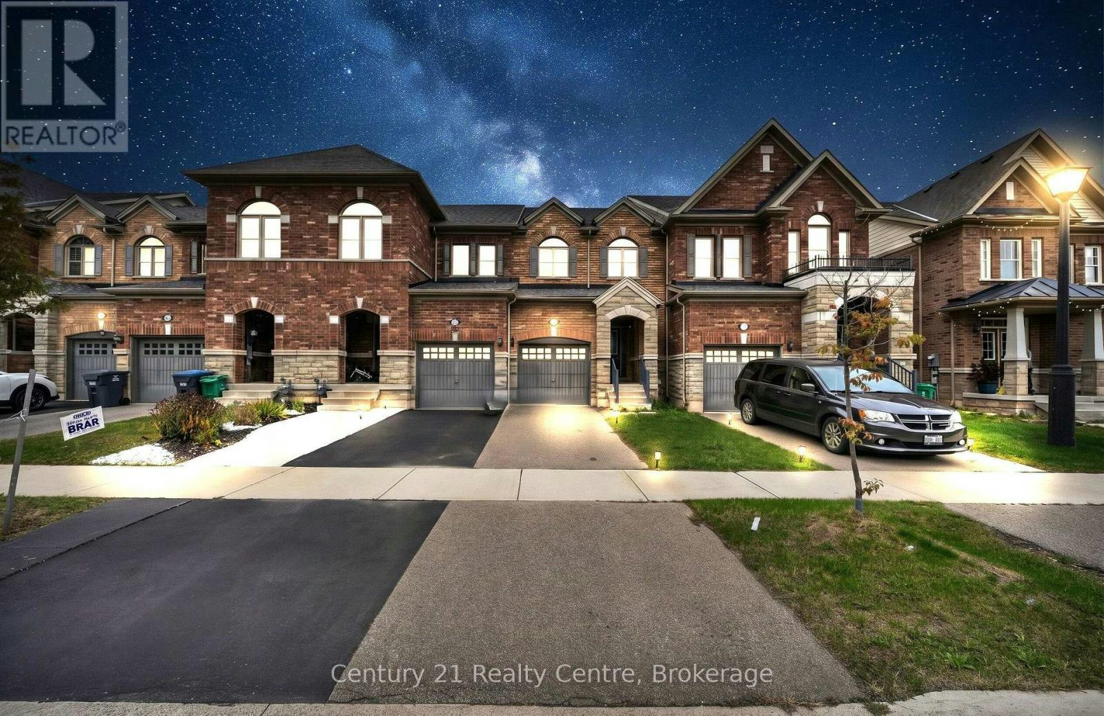 20 Hogan Manor Drive, Brampton, ON, L7A 4V3