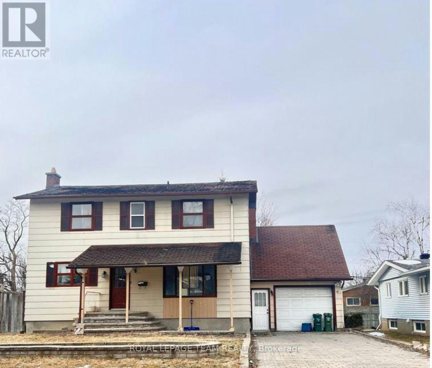 33 Sunnycrest Drive, Ottawa, ON, K2E 5Y4