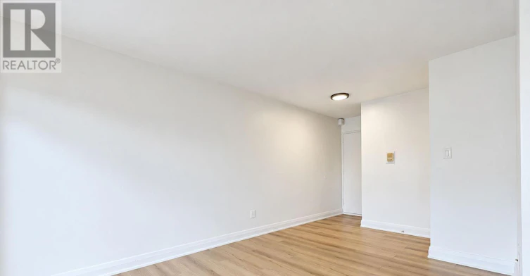 8-31 Sedgeley Drive, Toronto, ON, M9R 1Z5 - 10