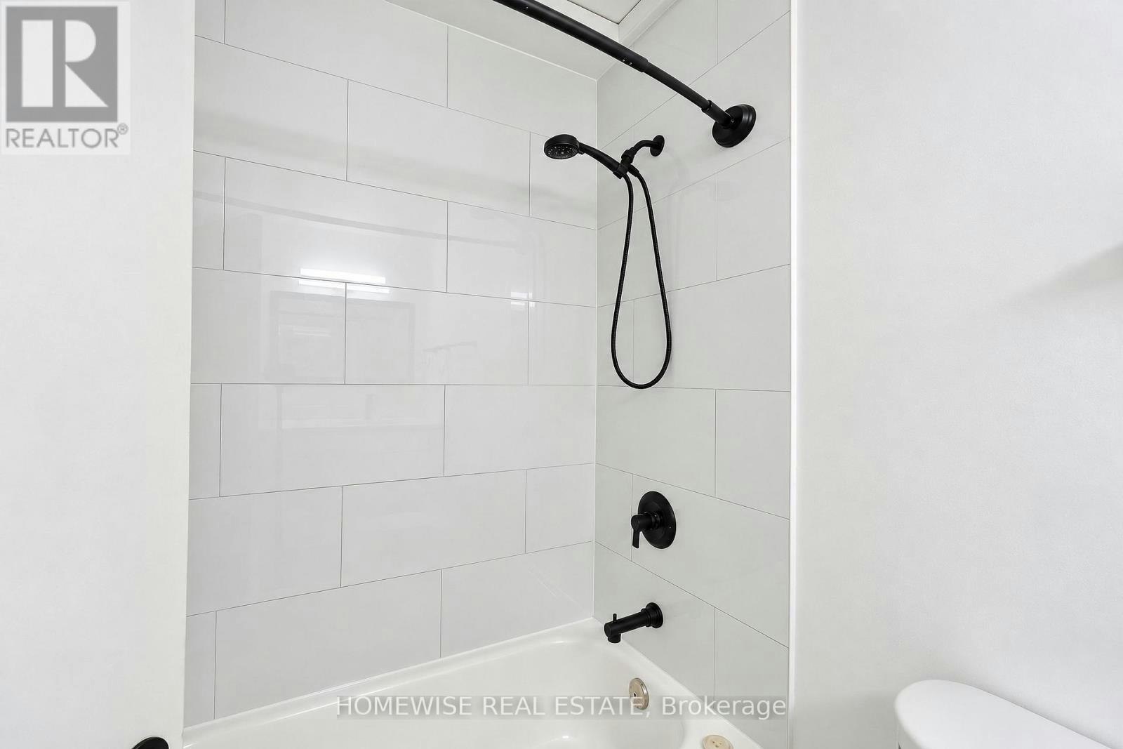 8-31 Sedgeley Drive, Toronto, ON, M9R 1Z5 - 19