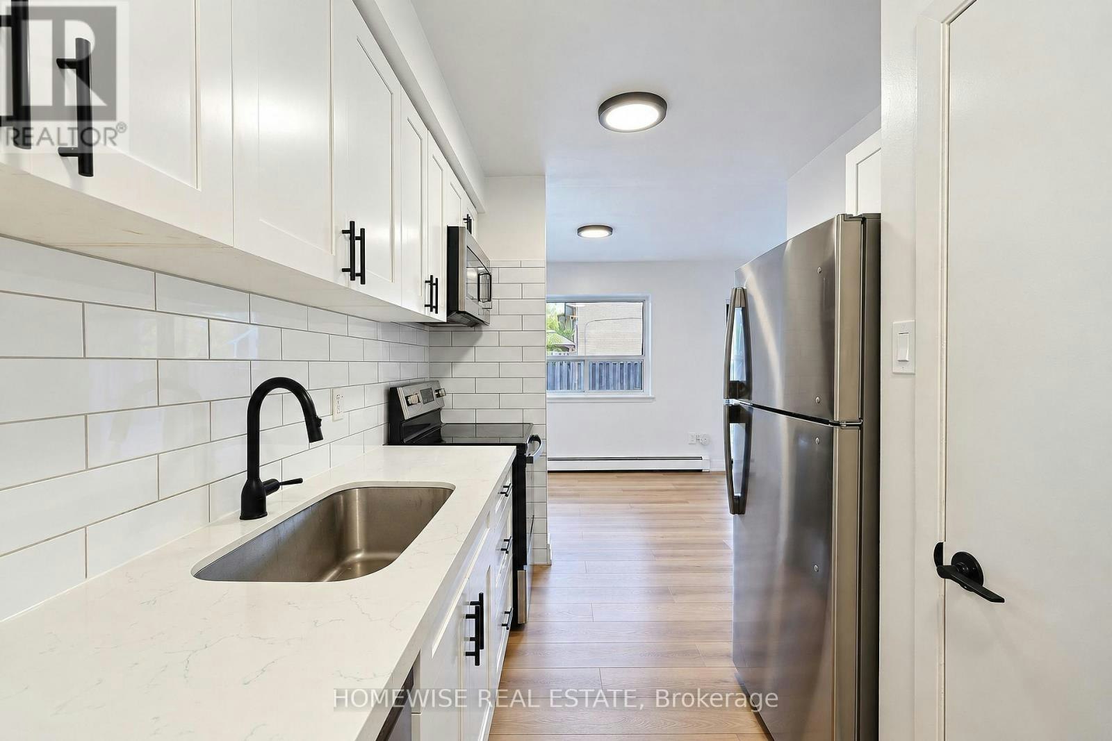 8-31 Sedgeley Drive, Toronto, ON, M9R 1Z5 - 17