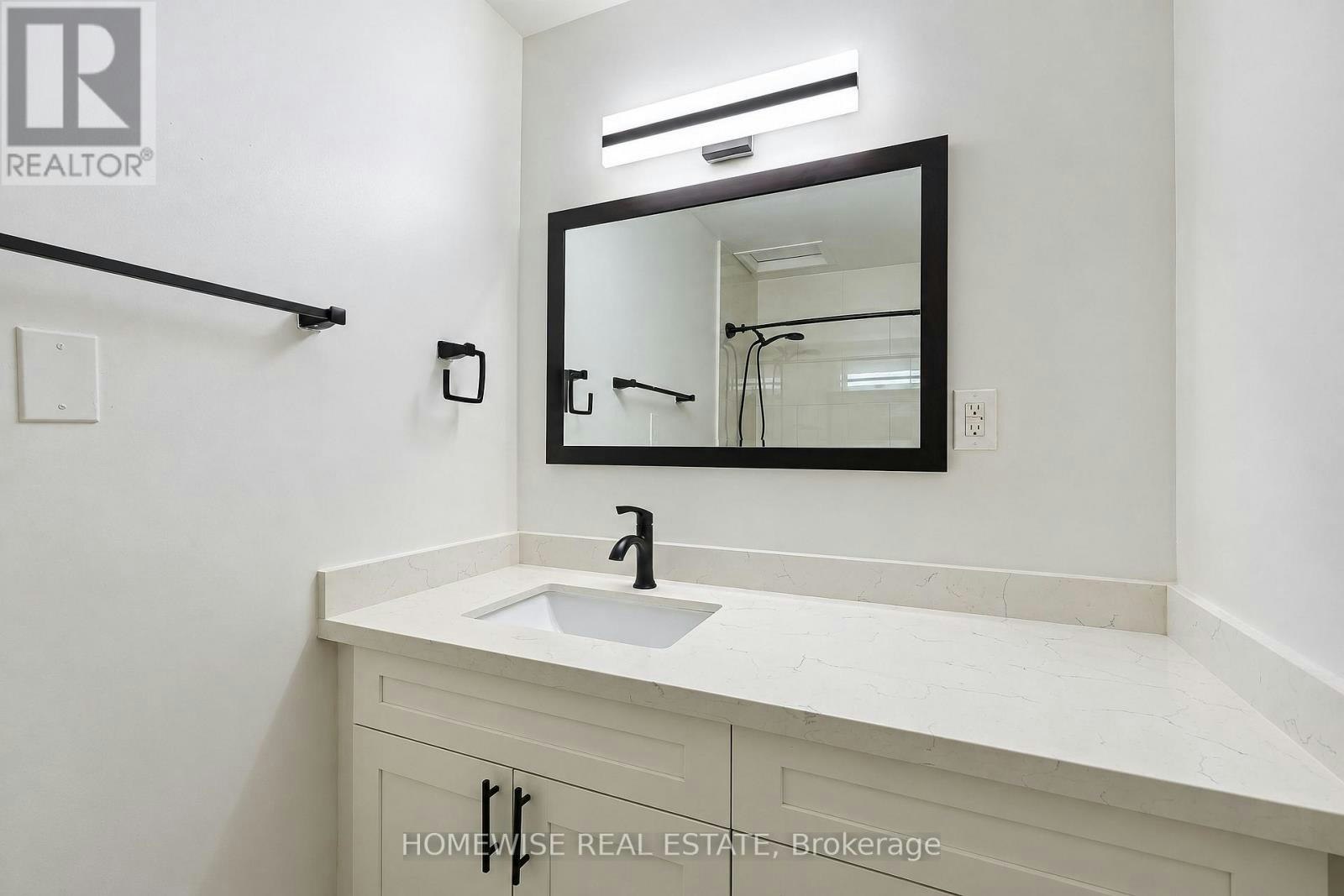 8-31 Sedgeley Drive, Toronto, ON, M9R 1Z5 - 20
