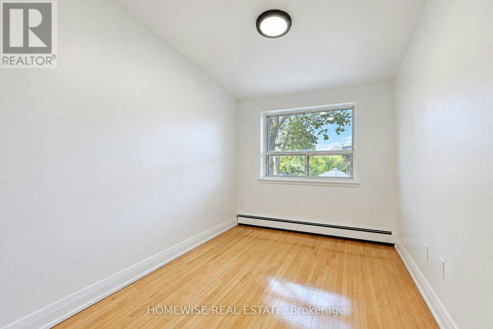 8-31 Sedgeley Drive, Toronto, ON, M9R 1Z5 - 21