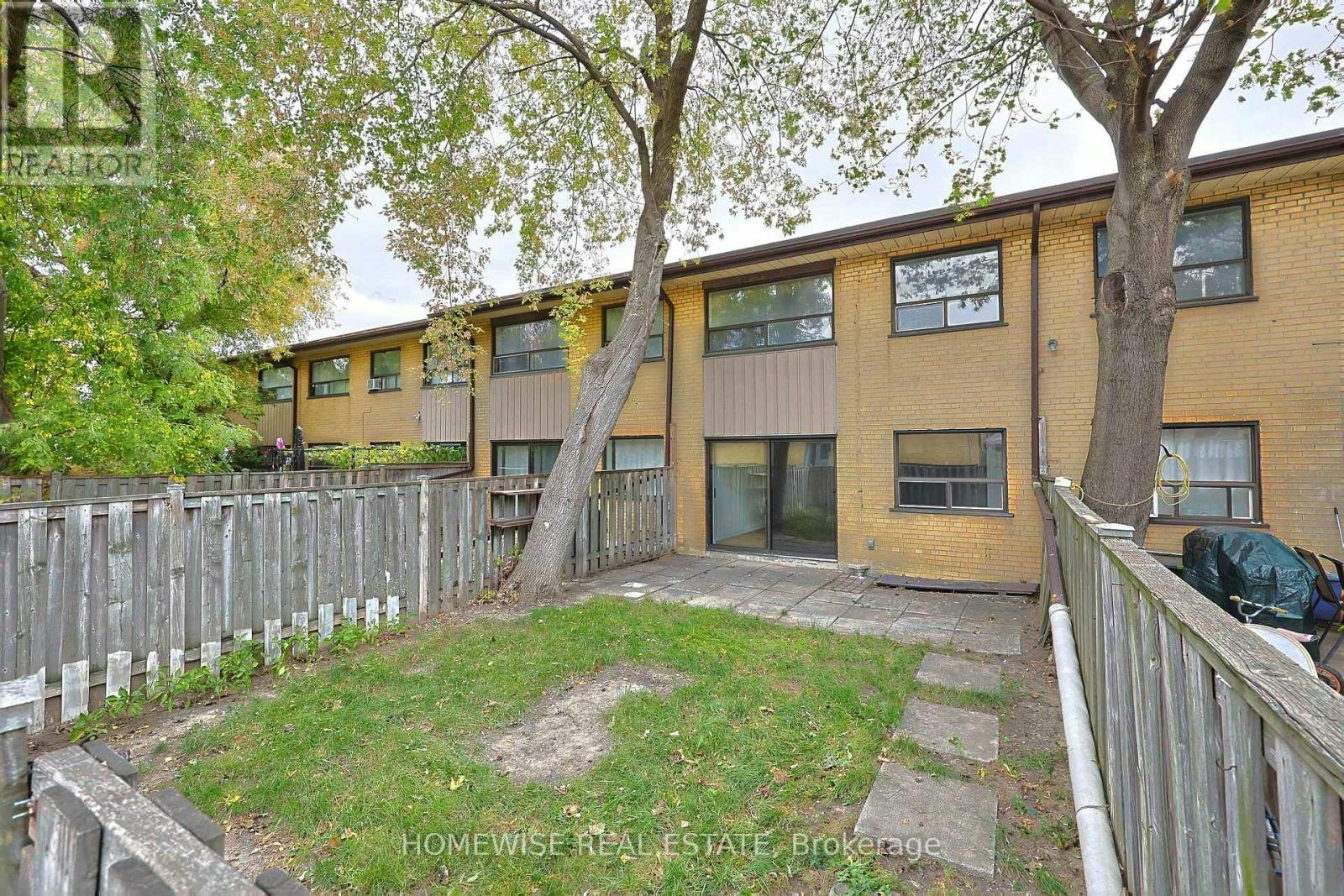 8-31 Sedgeley Drive, Toronto, ON, M9R 1Z5 - 35