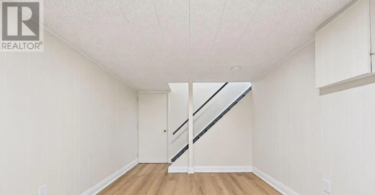 8-31 Sedgeley Drive, Toronto, ON, M9R 1Z5 - 28