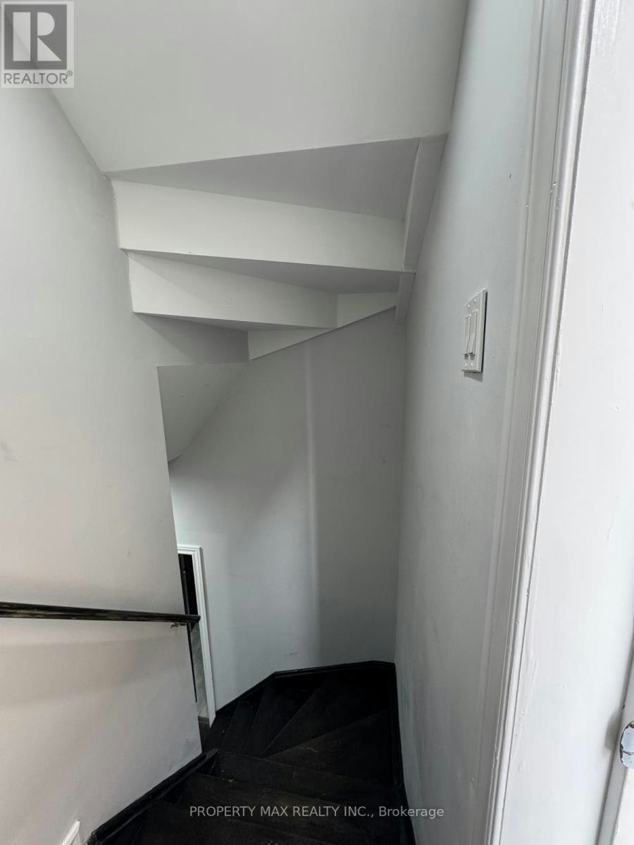 BASEMENT SEP ENT-41 Trudelle Crescent, Brampton, ON, L7A 2Z2 - 10