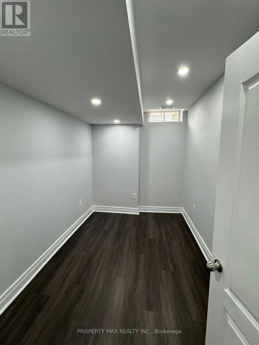 BASEMENT SEP ENT-41 Trudelle Crescent, Brampton, ON, L7A 2Z2 - 4