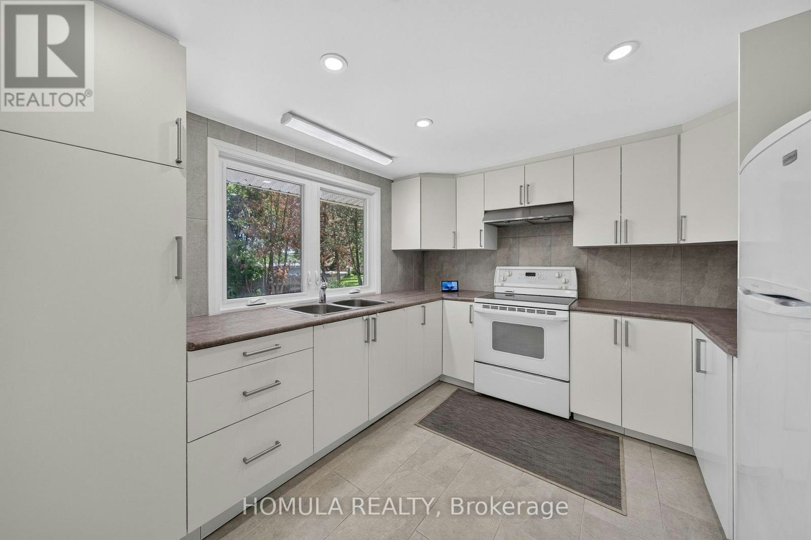 24 Riverside Drive, Kawartha Lakes, ON, K9V 0H6 - 20