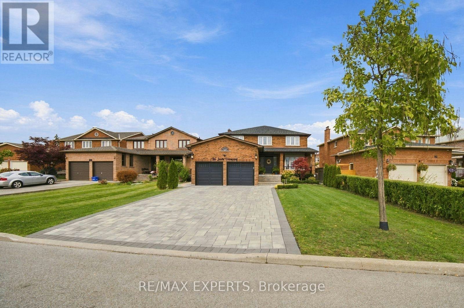 36 Jade Crescent, Vaughan, ON, L4L 6L5