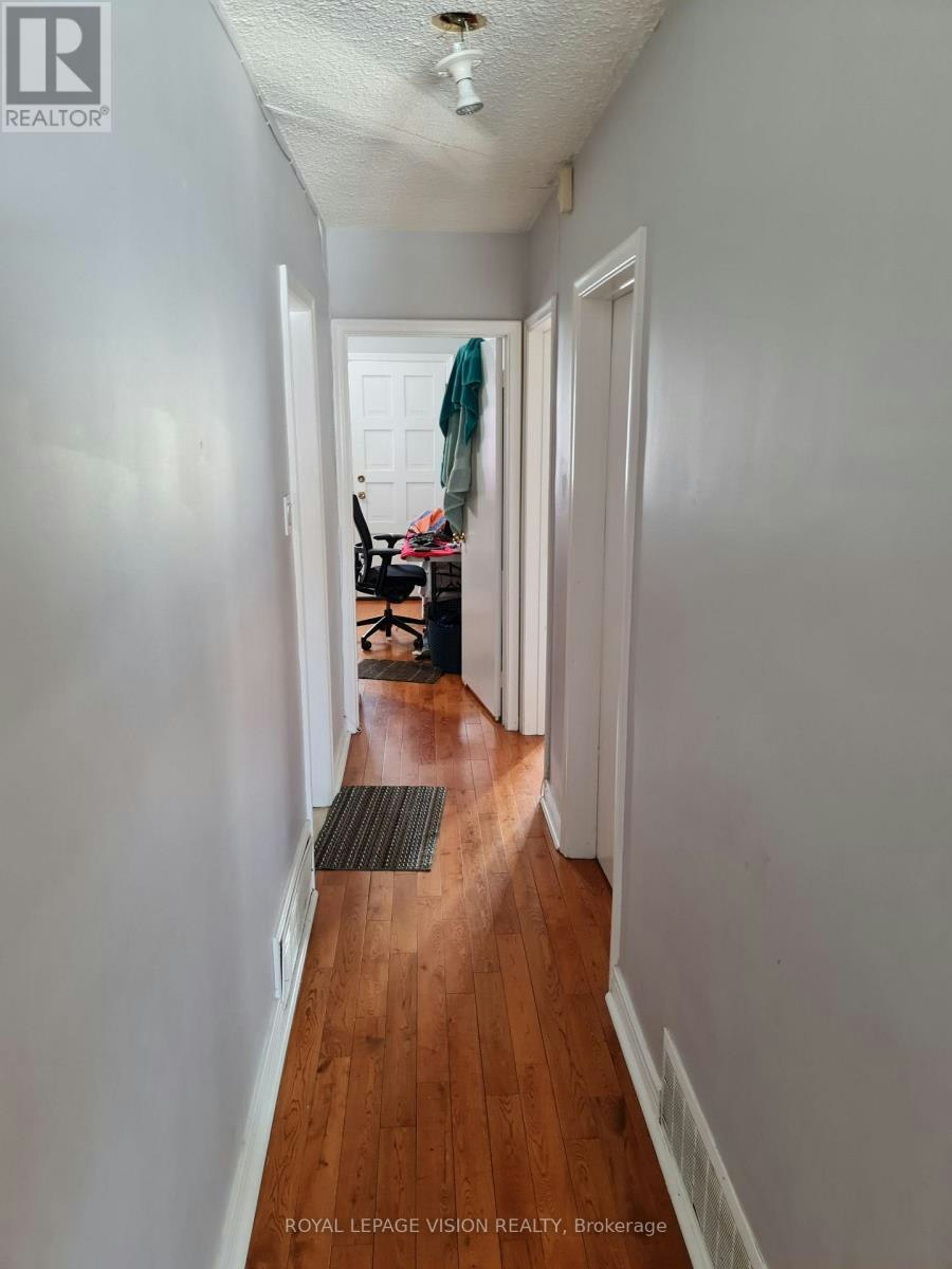 MAIN-25 Par Avenue, Toronto, ON, M1G 2G5 - 8