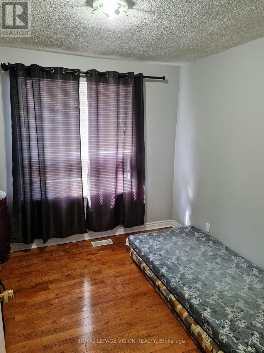MAIN-25 Par Avenue, Toronto, ON, M1G 2G5 - 6