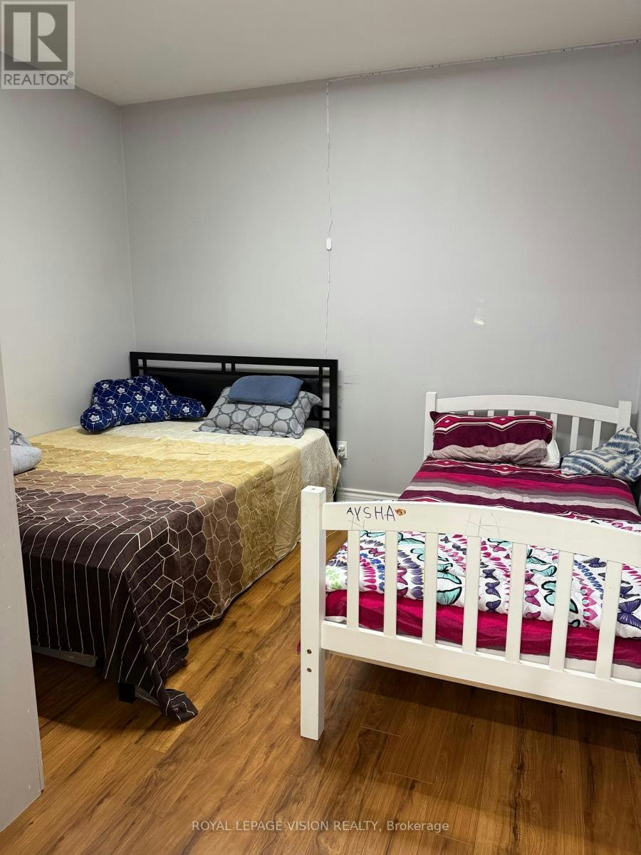 BASEMENT-25 Par Avenue, Toronto, ON, M1G 2G5 - 7