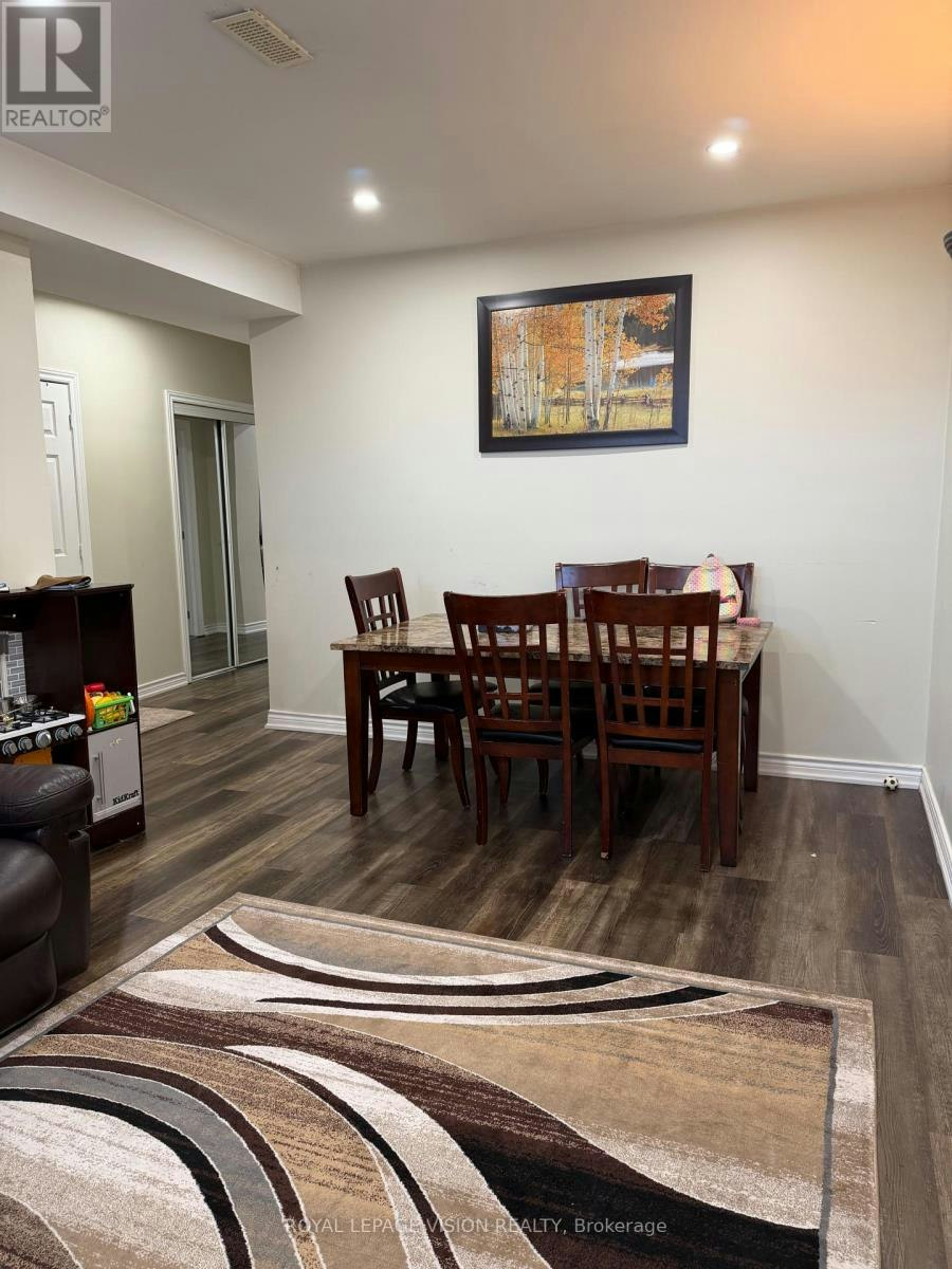 BASEMENT-25 Par Avenue, Toronto, ON, M1G 2G5 - 6