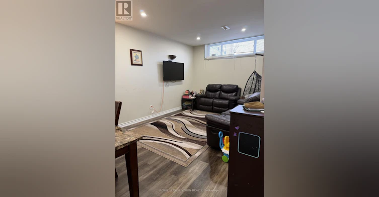 BASEMENT-25 Par Avenue, Toronto, ON, M1G 2G5 - 4