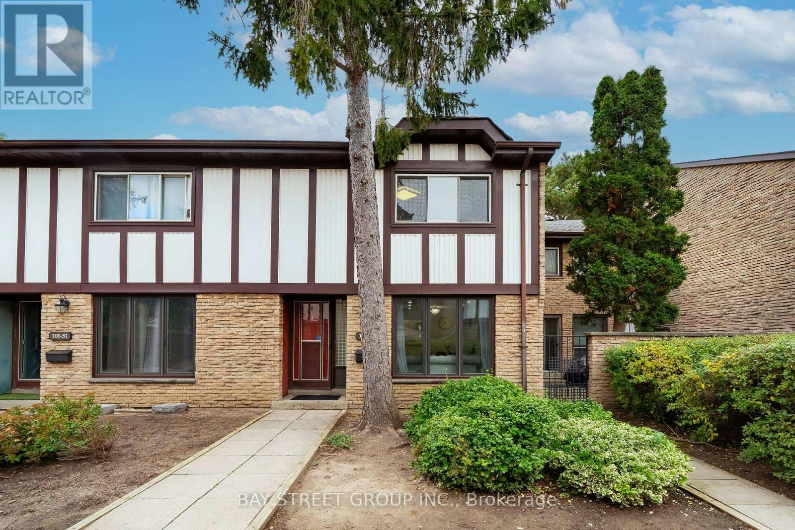 49-100 Burrows Hall Boulevard, Toronto, ON, M1B 1M7