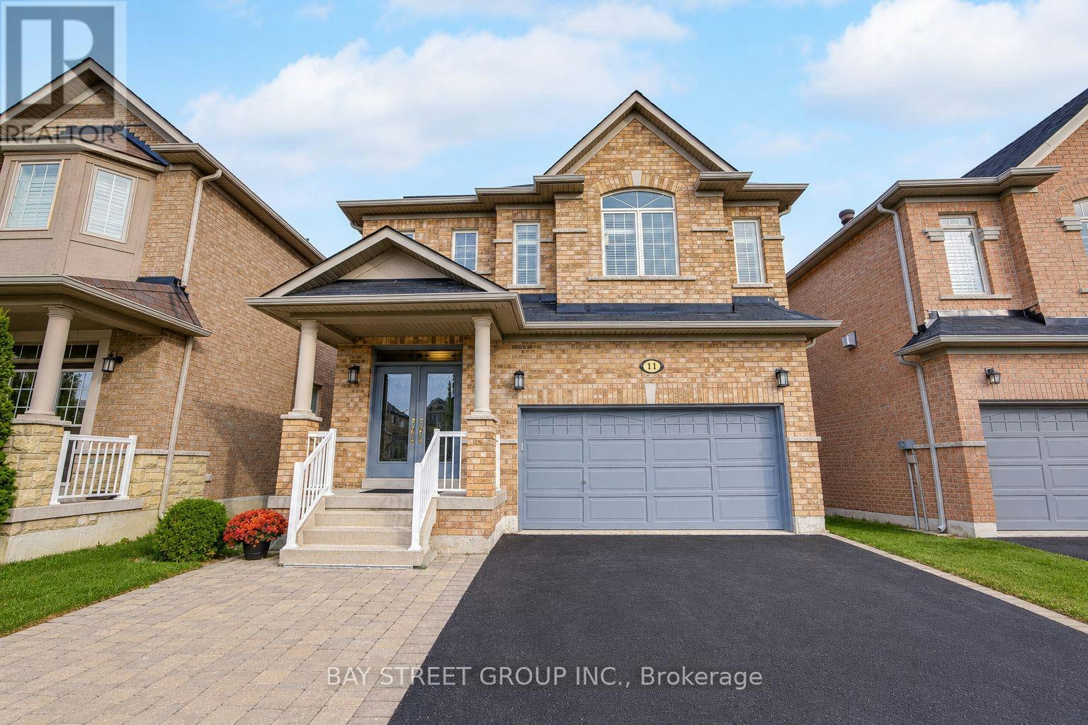 11 Farmington Road, Whitchurch-Stouffville, ON, L4A 0Y5