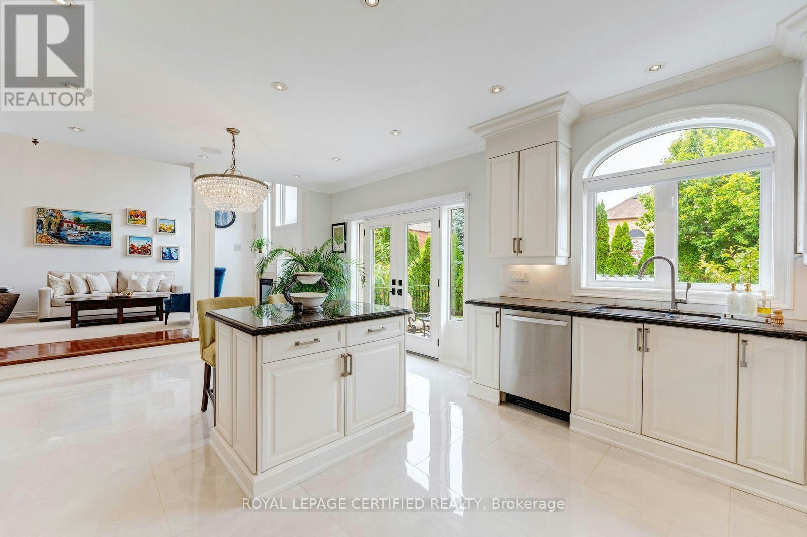2479 Bon Echo Drive, Oakville, ON, L6H 7R1 - 11