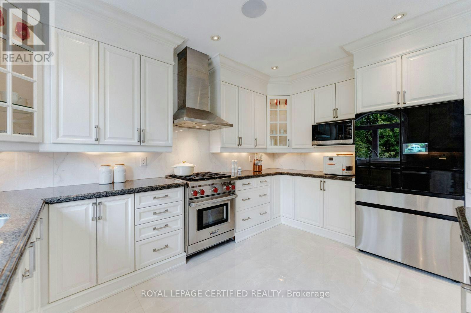 2479 Bon Echo Drive, Oakville, ON, L6H 7R1 - 10