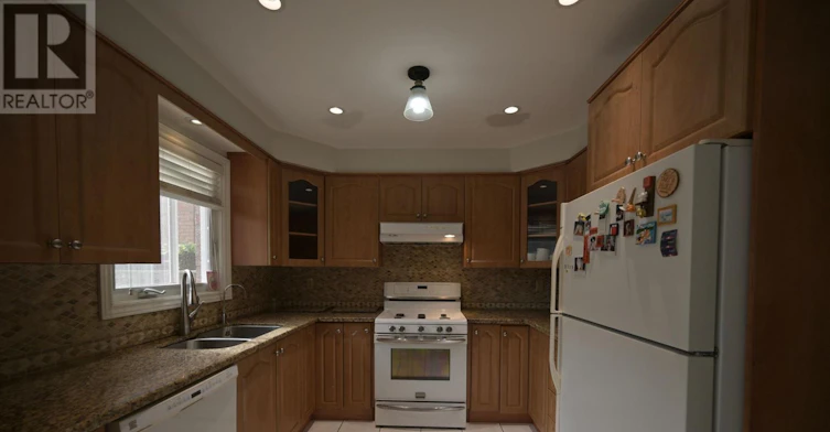 521 Chieftan Circle, Mississauga, ON, L4Z 3A5 - 7