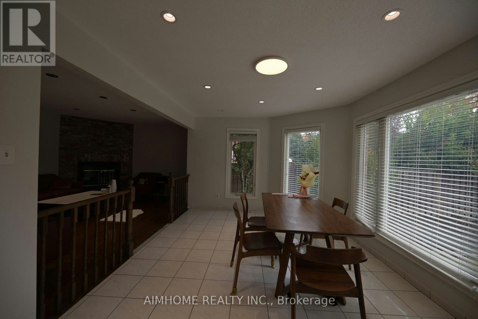 521 Chieftan Circle, Mississauga, ON, L4Z 3A5 - 10