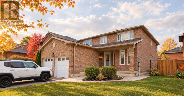 521 Chieftan Circle, Mississauga, ON, L4Z 3A5