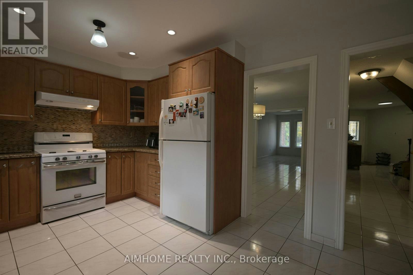 521 Chieftan Circle, Mississauga, ON, L4Z 3A5 - 6