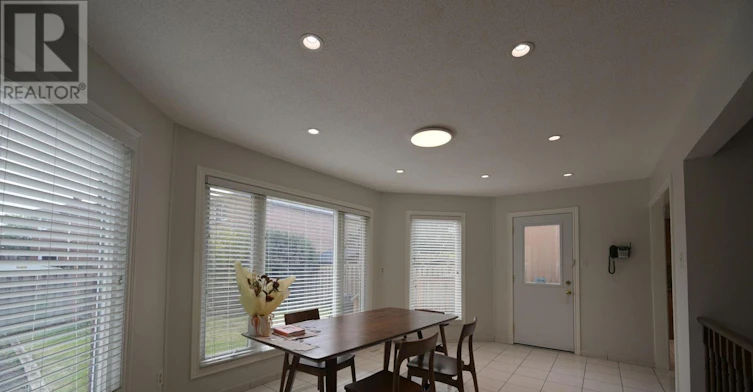 521 Chieftan Circle, Mississauga, ON, L4Z 3A5 - 8