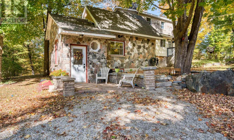 555 Sugarbush Way