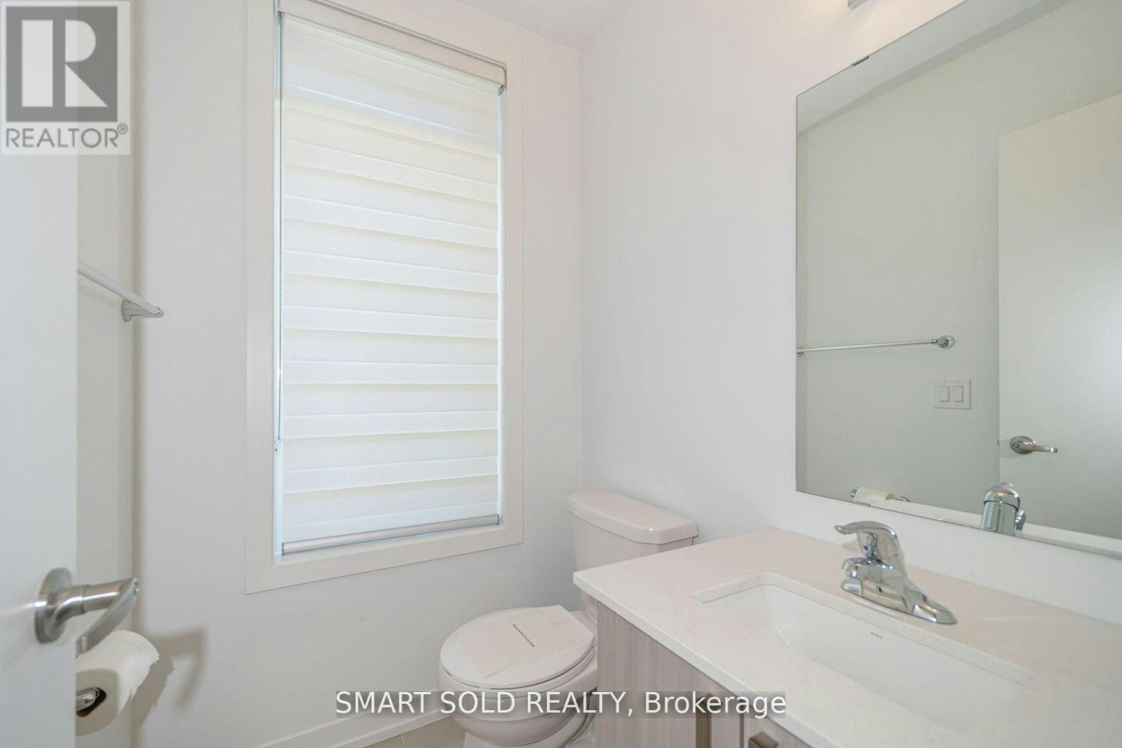 29 Spruce Pines Crescent, Toronto, ON, M4A 1Y7 - 19
