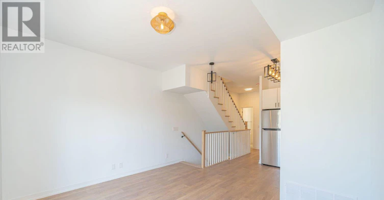 29 Spruce Pines Crescent, Toronto, ON, M4A 1Y7 - 16
