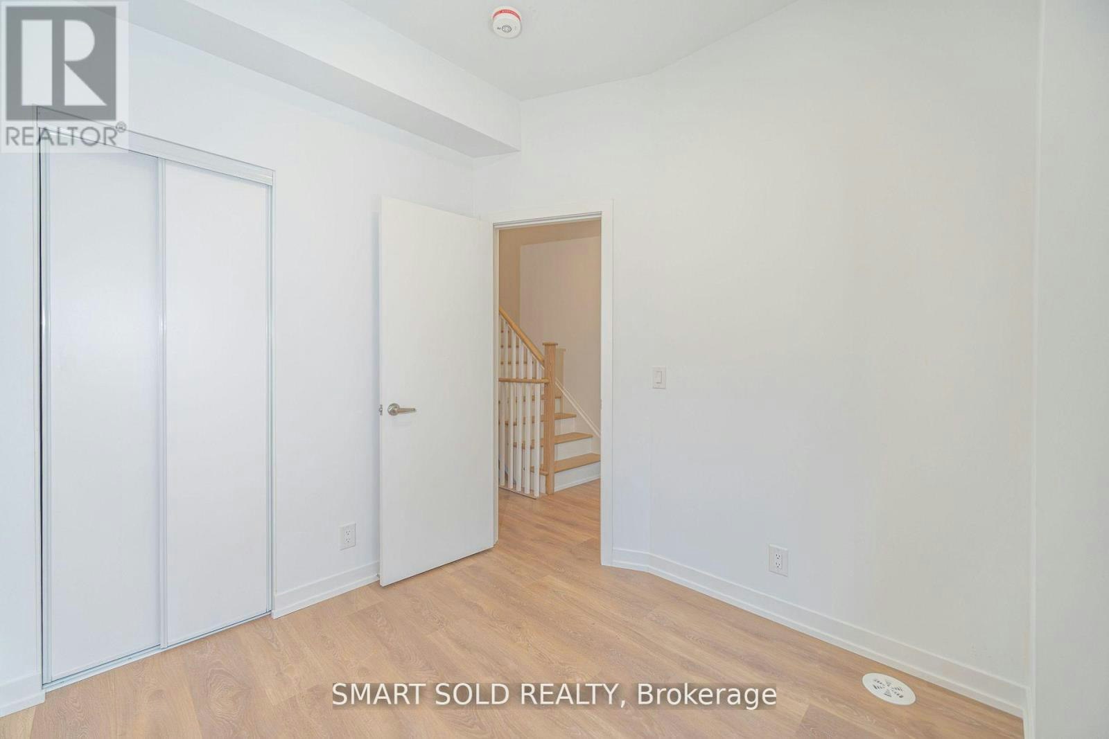 29 Spruce Pines Crescent, Toronto, ON, M4A 1Y7 - 23