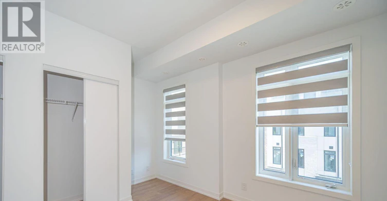 29 Spruce Pines Crescent, Toronto, ON, M4A 1Y7 - 11