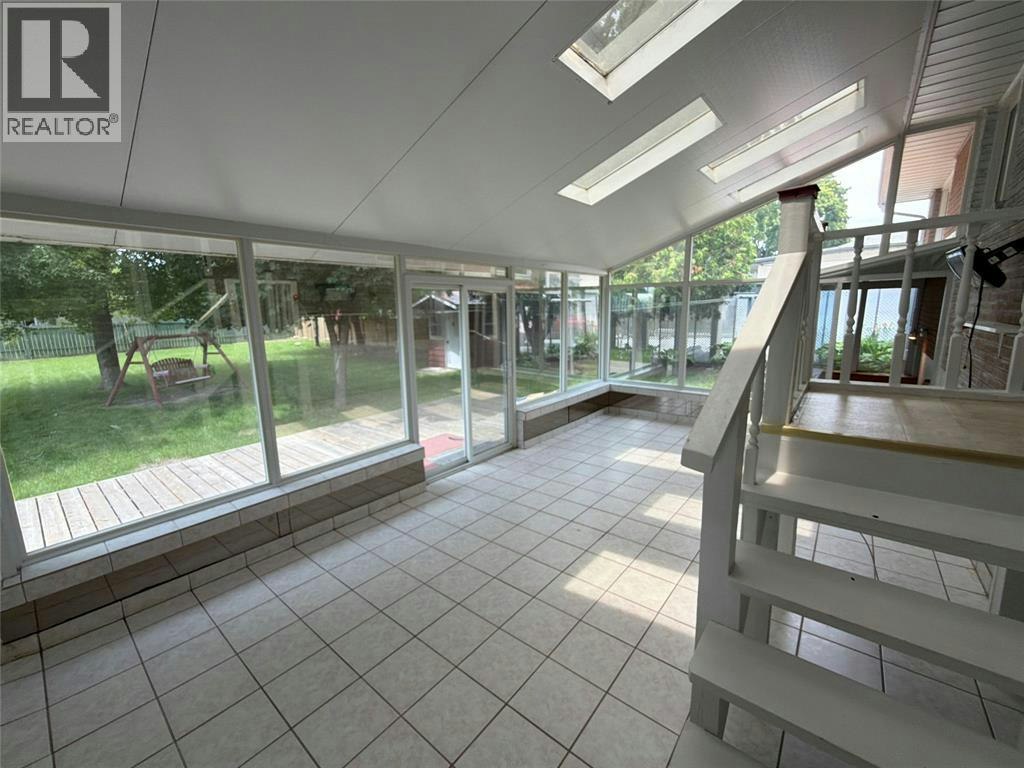 1201 Giffel Road, Sarnia, ON, N7S 3K5 - 24