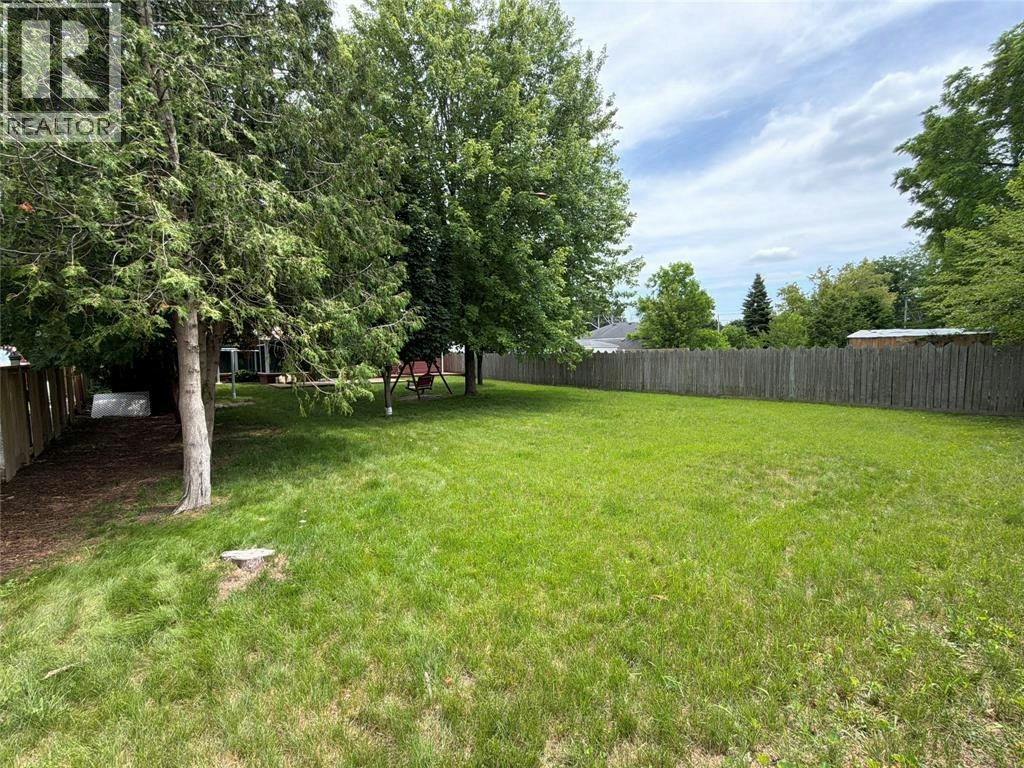 1201 Giffel Road, Sarnia, ON, N7S 3K5 - 29