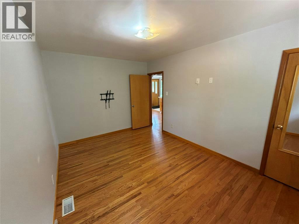 1201 Giffel Road, Sarnia, ON, N7S 3K5 - 7