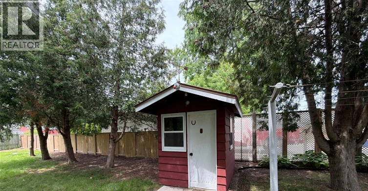 1201 Giffel Road, Sarnia, ON, N7S 3K5 - 31