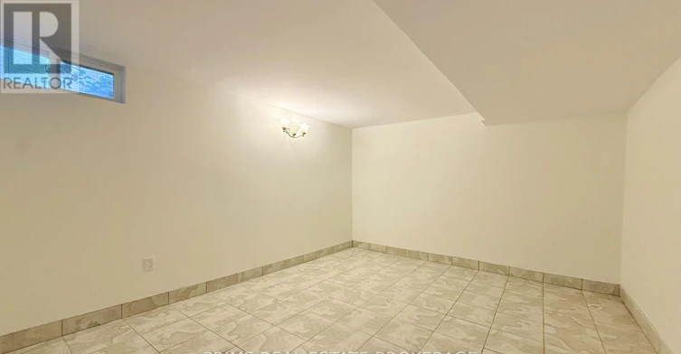 2007 Royal Crescent, London, ON, N5V 1P1 - 16