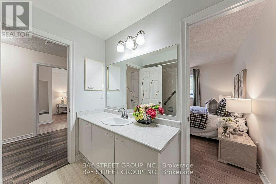 93 Sunbird Boulevard, Georgina, ON, L4P 3V8 - 44