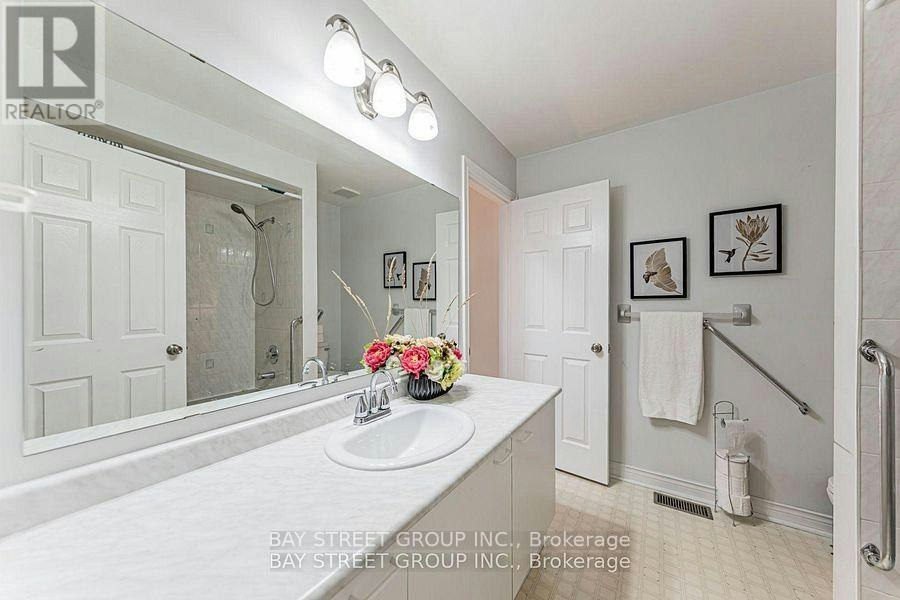 93 Sunbird Boulevard, Georgina, ON, L4P 3V8 - 45