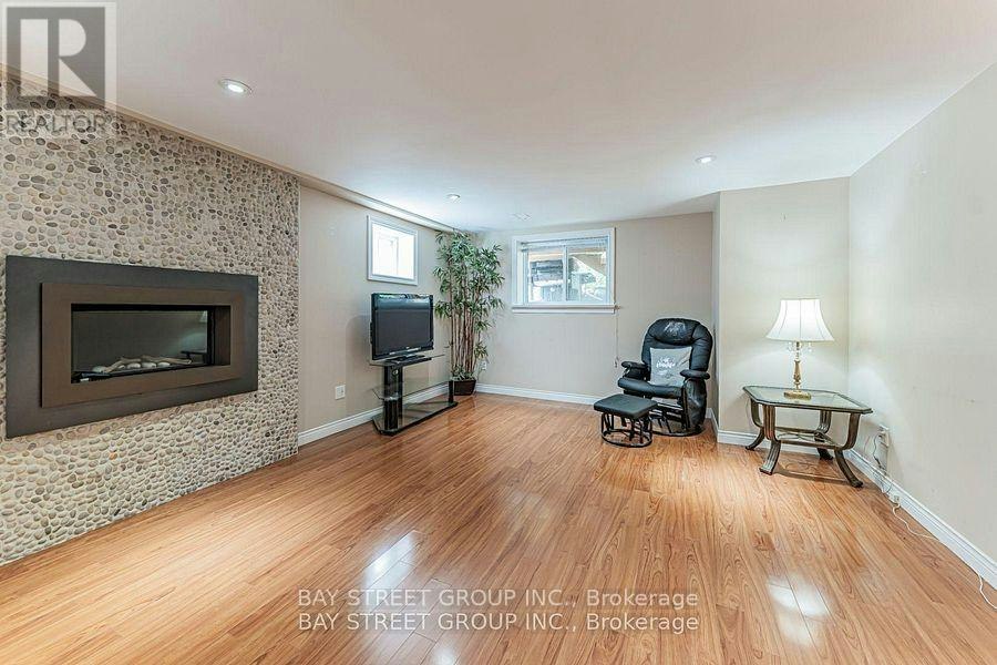 93 Sunbird Boulevard, Georgina, ON, L4P 3V8 - 18