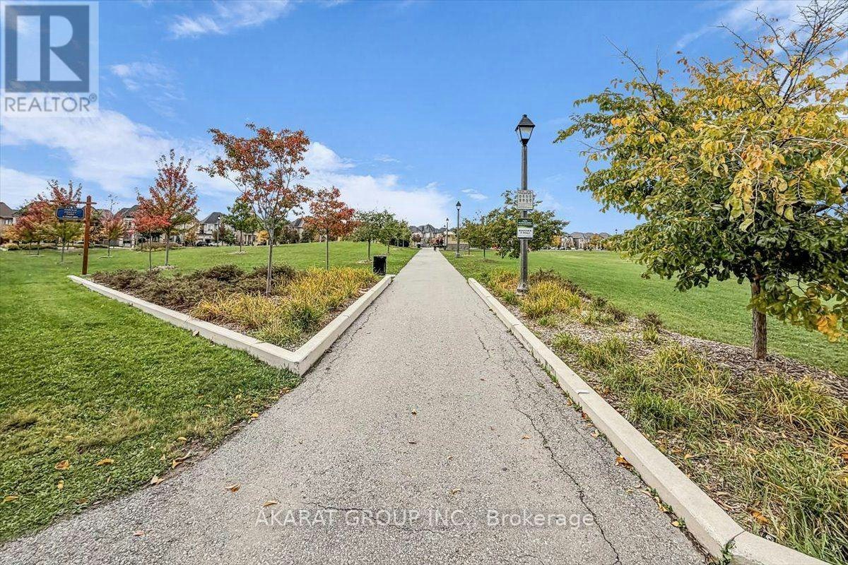 625-128 Grovewood Common, Oakville, ON, L6H 0X3 - 36