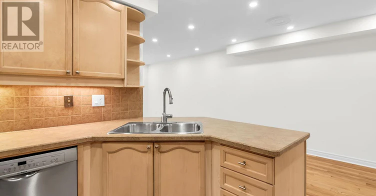 43-2250 Rockingham Drive, Oakville, ON, L6H 6J3 - 15