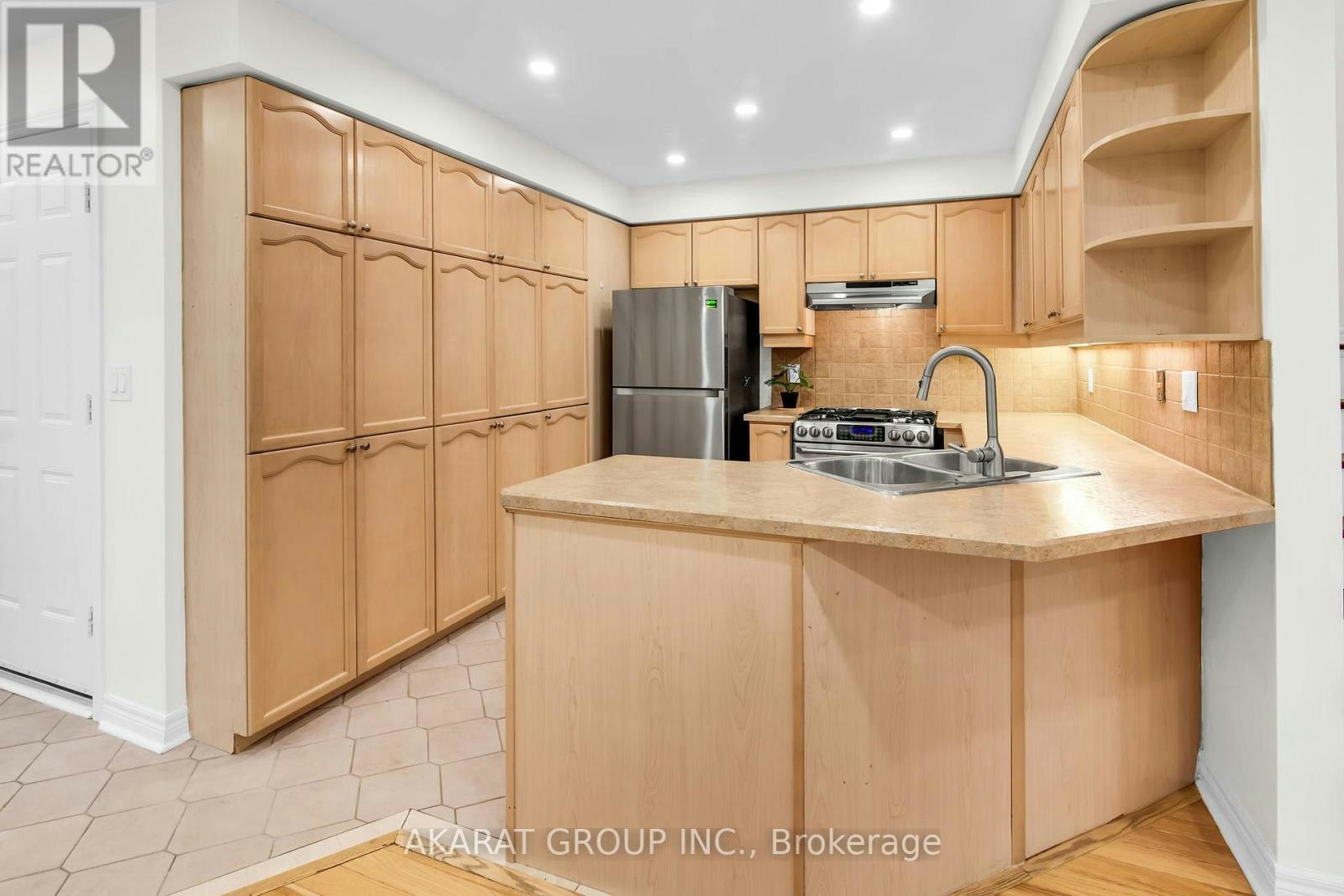43-2250 Rockingham Drive, Oakville, ON, L6H 6J3 - 12